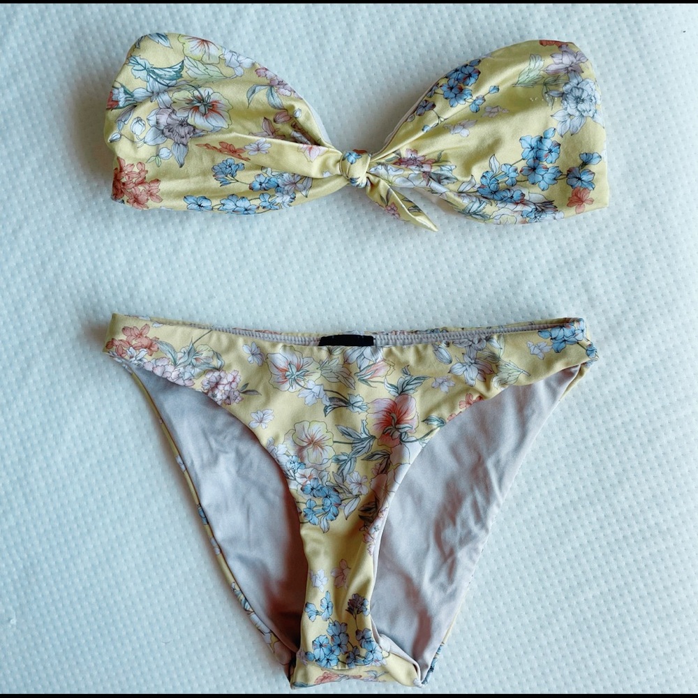 LA Hearts Size Small two piece yellow floral bikini high waisted & strapless